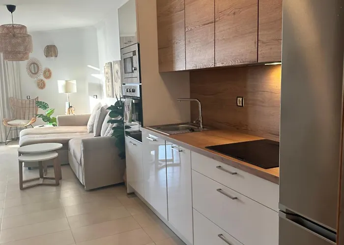 Bruno Con Vistas Al Mar, Primera Linea De Playa