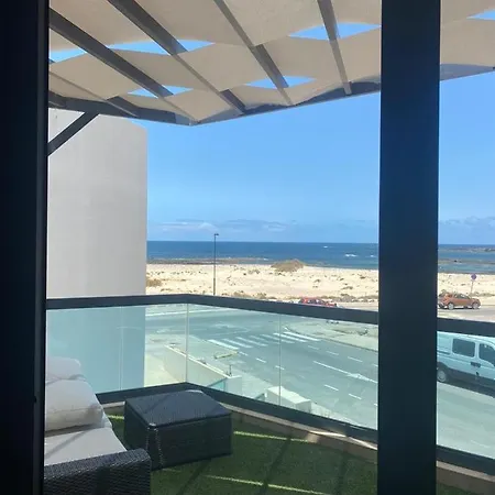 Bruno Con Vistas Al Mar, Primera Línea De Playa Apartamento *