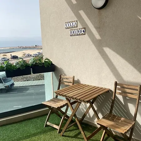 Bruno Con Vistas Al Mar, Primera Línea De Playa Apartamento